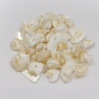 Бусина перламутр, 5х1-20х6мм, неправильной формы, сливочная карамель, 20 грамм