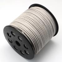 Шнур из искусственной замши, около 3х1.5мм, плоский, светло-серый, 5 метров