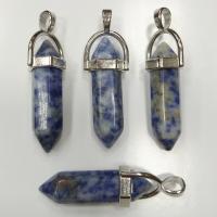 Подвеска каменная, 40х13х11мм, в форме кристалла, базовый материал - камень, содалит сине-белый с держателем стального цвета, 1 шт.