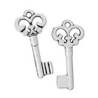 Подвеска, 22х10мм, ключик барокко, базовый материал - цинковый сплав, стиль тибетское серебро, 1 шт.
