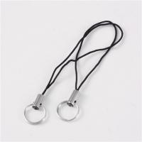 Основа для подвески на телефон с двойным колечком, 60мм, черный шнур, базовый материал - латунь, стальная фурнитура, около 90-100 шт. Основа для подвески на телефон с двойным колечком, 60мм, черный шнур, базовый материал - латунь, стальная фурнитура, около 90-100 шт.