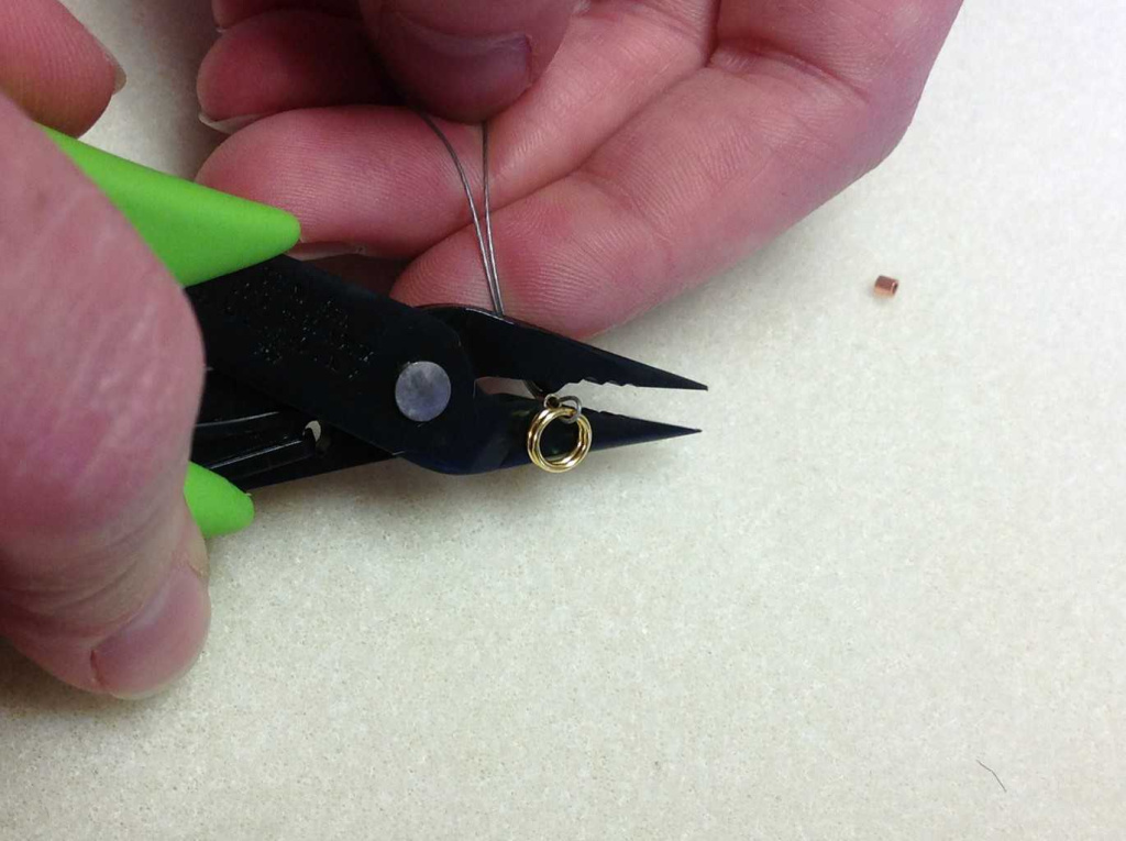 Xuron®-Crimper-crimping-no-2-size-crimp-tube.jpg Xuron®-Crimper-crimping-no-2-size-crimp-tube.jpg