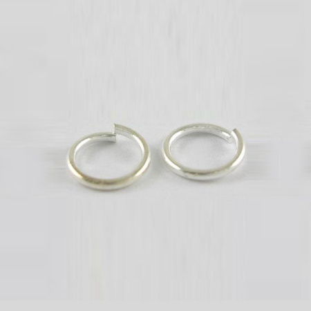 Соединительное колечко, 7мм (толщина 1.0мм, внутренний размер 5мм), базовый материал - латунь, серебристого цвета, 10 грамм