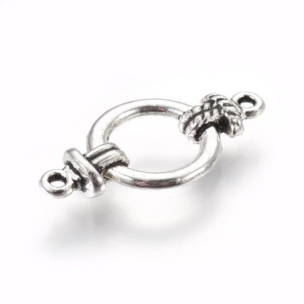 <p>Выпуклый двусторонний соединительный элемент круглой формы, хорошо подойдет под морскую тематику. Под античное серебро с чернением. Оттенок может отличаться от фотографии и в разных поставках. Цена за 1 шт.</p>