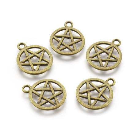 <p>Бронзовая двусторонняя подвеска - пятиконечная звезда в круге (Пентакль). Пентаграмма Могущество Света (Белая Пентаграмма) — основной защитный знак. Магический щит, отражающий злые пожелания, чары, порчу и сглаз. Оттенок может отличаться от фотографии и в разных поставках. Цена за 1 шт.</p>