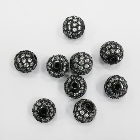 <p>Фурнитура для бижутерии Милано класса люкс (MILANO LUX). Качественный компонент для бижутерии - эффектная круглая бусина (шарик). Размер отверстия примерно 1.5 мм. Инкрустация кристально-прозрачными фианитами в технике паве. Цена за 1 шт.</p><p>ВНИМАНИЕ: количество фианитов в разных поставках может быть разным (иногда бусины инкрустированы в 4 ряда, иногда в 5). Некоторые фианиты могут быть приклеены неровно.</p>