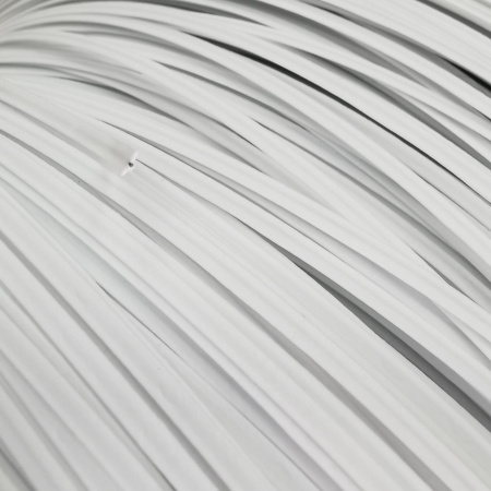 Проволока гибкая плоская (твист-лента), 2.7х1мм, в полипропиленовой оплетке, белая, около 1 кг, моток