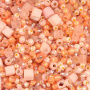 <p>Японский бисер TOHO Mix - микс бисера и стекляруса разных форм, цветов и размеров. Цвет персик (Piichi - Peach). Оттенок и состав набора может отличаться от фотографии. Цена за 10 грамм.</p>