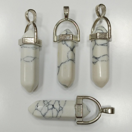 Подвеска каменная, 40х13х11мм, в форме кристалла, базовый материал - камень, говлит с держателем стального цвета, 1 шт.