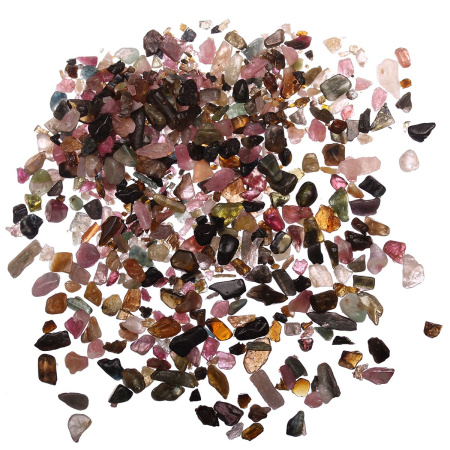 Сколы из камня - натурального турмалина. Без отверстий! Могут существенно отличаться по форме и размеру. Оттенок может отличаться от фотографии и в разных поставках. Используется для декорирования украшений, шкатулок, картин и т.д. Также крошку можно насыпать в стеклянную бутылочку. Цена за упаковку 20 грамм (около 120-200 шт., фасуется без проверки на дефекты).