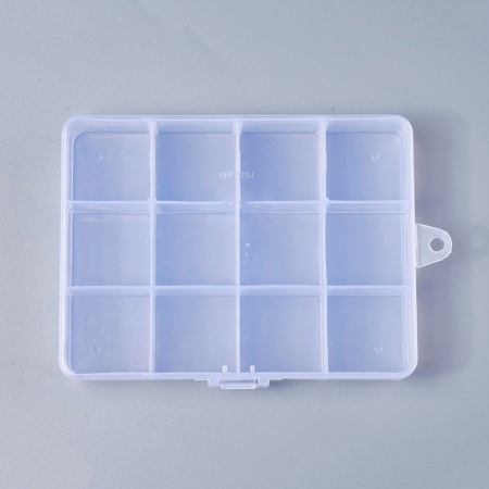 <p>Прямоугольный контейнер (пенал) для хранения фурнитуры из качественного прозрачного пластика с двумя защёлками. У органайзера имеется 12 ячеек с внутренним размером примерно 3*3 см. На торцевой части контейнера имеется петелька для подвешивания. На коробочке возможны небольшие царапинки, пятнышки. Цена за 1 шт.</p>