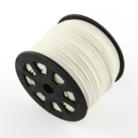 Шнур из искусственной замши, около 3х1.5мм, плоский, молочный, 5 метров