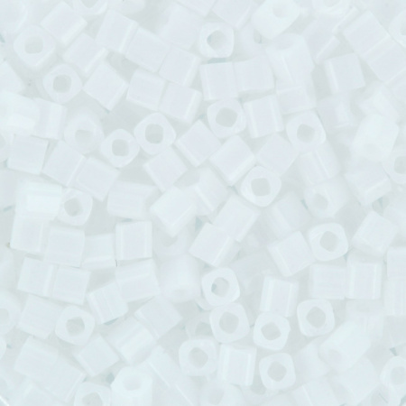 Бисер TOHO Cube, размер 1.5мм, цвет #41 (Непрозрачный, белый), 10 грамм