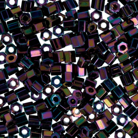 <p>Японский бисер TOHO Hexagon (шестигранный Тохо), размер 11/0 (2.2 мм). Металлизированный пурпурный ирис (Metallic Iris Purple). Оттенок может отличаться от фотографии. Цена за 10 грамм. Среднее количество бисерин в 1 грамме Toho шестиугольном 11/0 от 80 до 90 штук, может сильно варьироваться в зависимости от вида бисера.</p>