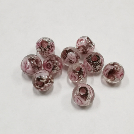 Бусина лэмпворк, 8мм, прозрачная с аметистовой сердцевиной, бело-розовым спиральным узором и белыми крапинками, светящаяся в темноте, 10 шт. УЦЕНКА.
