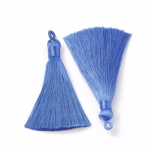 Кисточка декоративная, 75-85х9мм, полиэстер, голубая, 2 шт. <p>Изящная полиэстеровая кисточка с петелькой. Используется для создания сережек, кулонов (сотуаров), подвесок на сумки, четки и брелоки. Оттенок может отличаться от фотографии. Размер может немного отличаться от заявленного. Цена за 2 шт.</p>