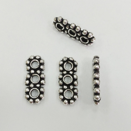 Разделитель, 15х6.5х2мм, Индия, цветочки, на 3 отверстия, базовый материал - латунь, посеребренные с чернением, 5 шт.