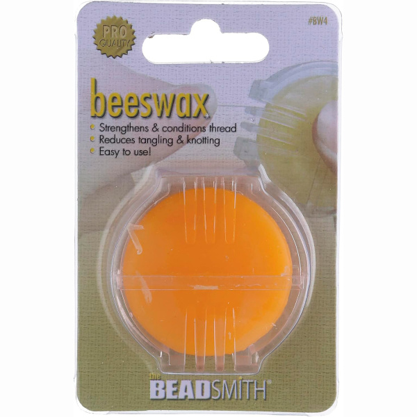 <p>Пчелиный воск - нетоксичное натуральное средство для обработки нити. Нить, обработанная воском, становится более крепкой и меньше путается. Поставляется в пластиковой коробочке с прорезями для протягивания нити. Цвет может варьироваться от бледно-жёлтого до оранжевого. Произведено американской компанией Bead Smith в Китае. Цена за 1 шт.</p>