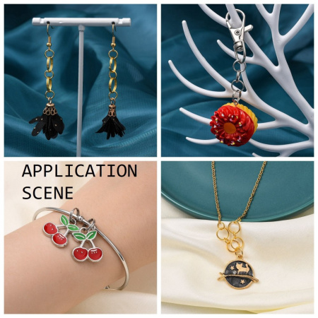 Соединительное колечко, 5мм (толщина 0.6мм, внутренний размер 3.8мм), двойное, базовый материал - латунь, серебристое, 5 грамм <p>Бюджетные двойные колечки цвета светлого серебра. Оттенок может отличаться от фотографии и в разных поставках. Отлично подойдут в качестве держателей для тяжелых подвесок. Толщина проволоки - около 0.6 мм, толщина двойной части - около 1.2 мм. Цена за упаковку 5 грамм (около 95 штук, фасуются без проверки на дефекты).</p>