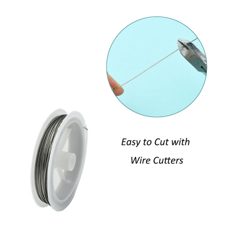 <p>Довольно качественный, очень толстый ювелирный тросик. Толщина около 0.8мм, может немного отличаться от заявленной. Цвет темно-серебристый. Оттенок может отличаться от фотографии и в разных поставках. Цена за катушку около 10 метров.</p>