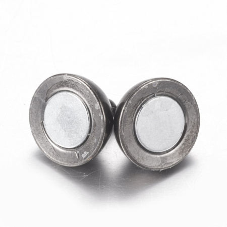 <p>Крупная магнитная застежка черного цвета, оттенок может отличаться от фотографии. Магниты очень сильные. Оттенок может отличаться от фотографии и в разных поставках. Диаметр отверстия у петелек - 1.2 мм. Цена за 2 шт.</p>