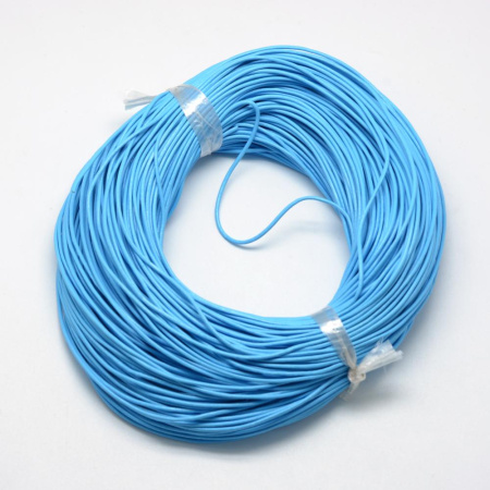 <p>
Шнур из натуральной прессованной кожи, окрашенный в  голубой цвет. Толщина шнура может немного отличаться от заявленной. Оттенок может отличаться от фотографии и в разных поставках. По возможности, продается цельным куском, однако, может поставляться несколькими отрезами. Цена за 2 метра.
</p>