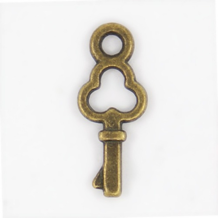 <p>Бронзовая трехмерная подвеска в форме ключа. Этот изящный миниатюрный ключик отлично подойдёт для создания различных украшений и декора. Оттенок может отличаться от фотографии и в разных поставках. Цена за 100 шт.</p>