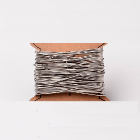 <p>Качественная изящная цепочка - змейка из нержавеющей стали марки 304 (не темнеет, не облезает). Отлично подходит для создания колье, браслетов, серег-кисточек. Оттенок может отличаться от фотографии и в разных поставках. Цена за 1 метр, при заказе нескольких метров, по возможности, отрезается цельным куском. Максимальная длина цельного куска - 10 метров.</p>