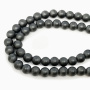 <p>Низка бусин из гематита. Гематит создан искусственно, по составу аналогичен натуральному (разновидность - гематин). В низке около 65 бусин. Бусины могут немного отличаться по форме и размеру (не совсем круглые). Оттенок может отличаться от фотографии. На бусинах возможна пыль от сверления (красноватые и темные полоски), рекомендуем промыть перед использованием. Низки формируются без проверки каждой бусины на дефекты. Цена за низку.</p>