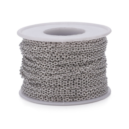 <p>Мелкая цепочка якорного плетения из нержавеющей стали (марка 304: используется в пищевой и медицинской промышленности, не окисляется, не темнеет, не облезает). Звенья запаяны. Якорное плетение. Размер звена примерно 3*2.5 мм; толщина проволоки, из которой сделаны звенья - около 0.5 мм. Оттенок может отличаться от фотографии и в разных поставках. Цена за 2 метра. При заказе нескольких метров, по возможности, отрезается цельным куском.</p>