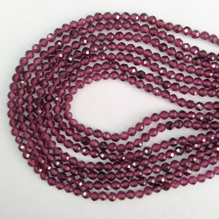 Бусины каменные, гранат, граненый, 2-2.6мм, 150-200 шт., низка