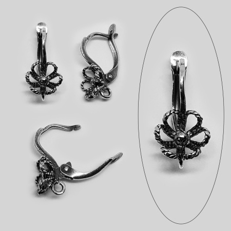 Швензы закрытые, 20х10мм, с английским замком, Цветок филигранный, со скрытой петелькой, базовый материал - латунь, посеребренные с чернением, пара Швензы закрытые, 20х10мм, с английским замком, Цветок филигранный, со скрытой петелькой, базовый материал - латунь, посеребренные с чернением, пара