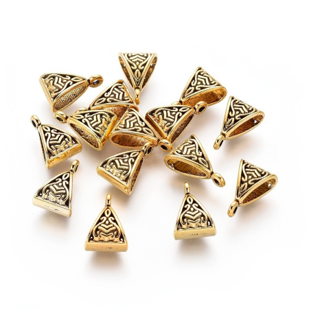 <p>Крупный бейл (держатель для кулона или подвески) с каплеобразным отверстием. Хорошо будет смотреться с широкой лентой или толстым шнуром. Размер отверстия примерно 9*4 мм. Оттенок может отличаться от фотографии и в разных поставках. Цена за 10 шт.</p>