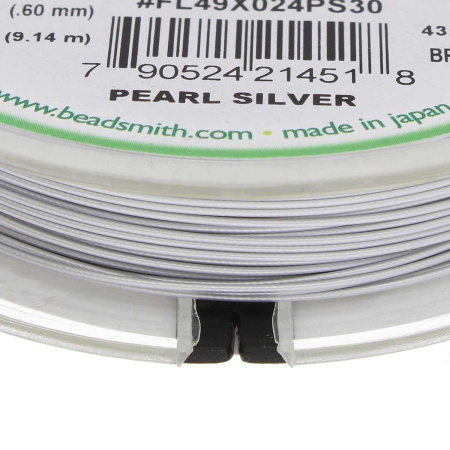 <p>Профессиональный ювелирный тросик Flex-Rite с нейлоновым покрытием. 49-жильный тросик премиум-класса. Цвет светло-серебристый, матовый. Цена за катушку 30 футов (9.1 метра).</p>