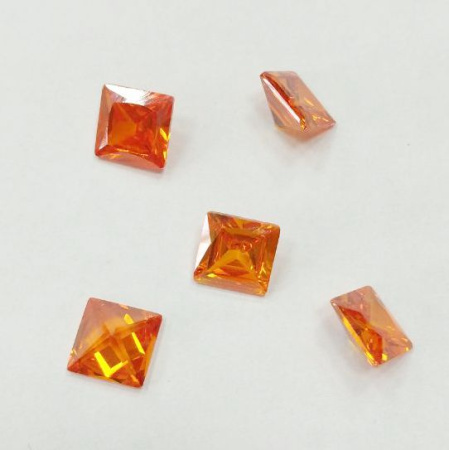 Ювелирный кристалл из фианита, 3х3мм, форма квадрат, оранжевый, 1 шт.