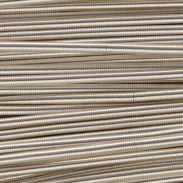 Канитель, 1.5-1.9мм, extra heavy, гладкая, серебристая, 30-40 см, 1 шт. <p>
Гладкая посеребренная проволока-пружинка типа бульонка - канитель с серебристым покрытием. Тип: extra heavy. Толщина, заявленная производителем - 1.8 мм, может немного отличаться в разных поставках. Длина около 30-40 см (канитель нарезана производителем). На проволоке могут периодически встречаться заломы/растянутые участки. Оттенок может отличаться от фотографии и в разных поставках.
</p>