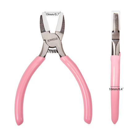 <p>Плоскогубцы из нержавеющей стали с нейлоновыми насадками, предназначенными для защиты поверхности проволоки и фурнитуры от царапин и других повреждений. Насадки довольно жесткие. Хорошо подходят для выпрямления проволоки. Имеют ручки с нескользящим покрытием. Длина примерно 140 мм. Инструменты могут быть в масле - перед использованием необходимо тщательно протереть их салфеткой или мягкой тряпочкой. Цена за 1 шт. </p>